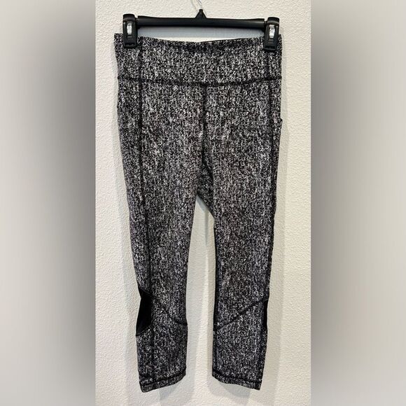 Lululemon Women’s Pace Rival Crop Power Luxtreme Suited Jacquard Leggings Size 4 - Picture 7 of 13